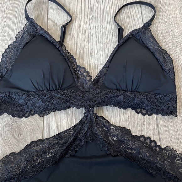 LA SENZA Black Satin Lace Cut-Out Babydoll Slip Nightgown Lingerie Size XS - Picture 5 of 10